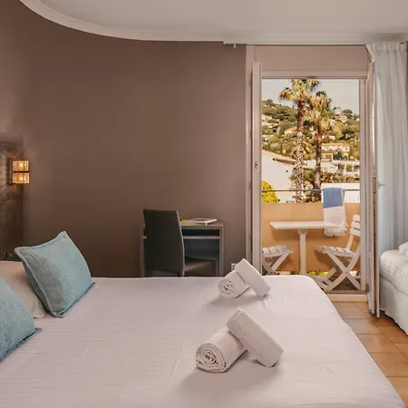 De La Hotel