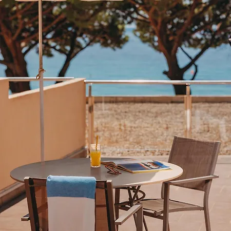 De La Hotel Le Lavandou