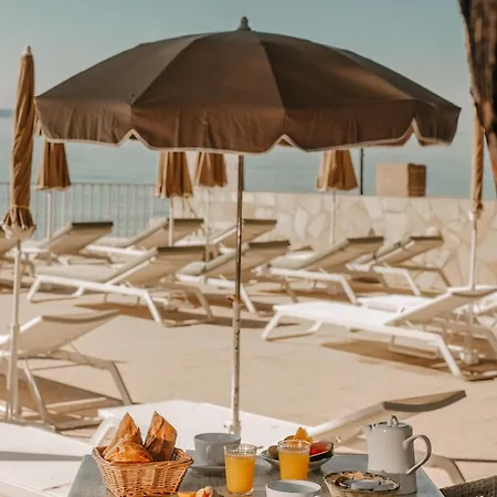 Hotel De La Le Lavandou