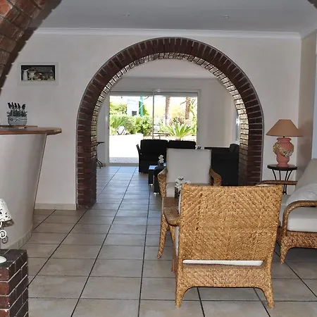 De La 3* Le Lavandou