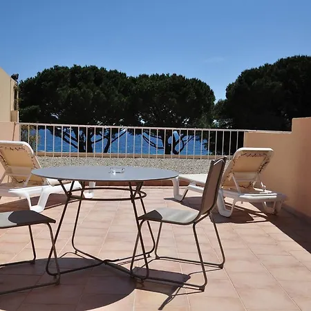 Otel De La Le Lavandou